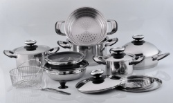 wide-edge cookware set
